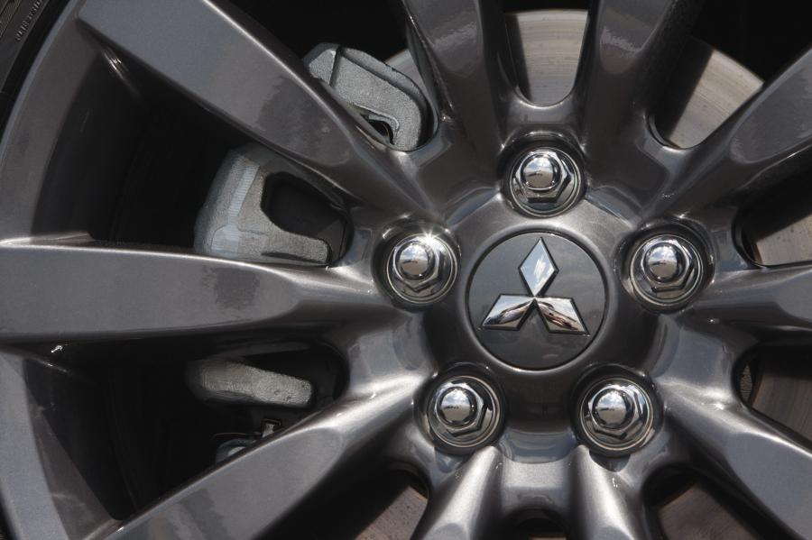  Mitsubishi Lancer Sportback Ralliart 2009 года  (фото 62 из 93)